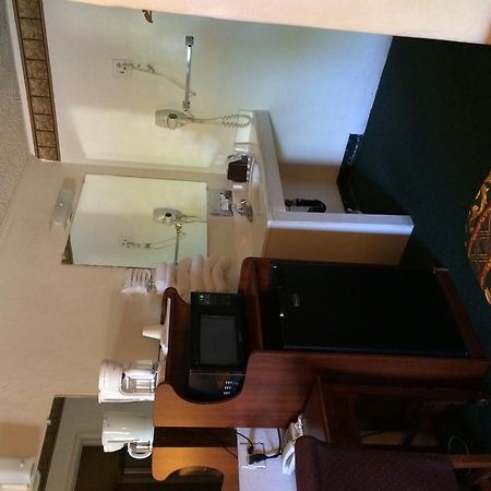 Townhouse Motel Sanger Dış mekan fotoğraf