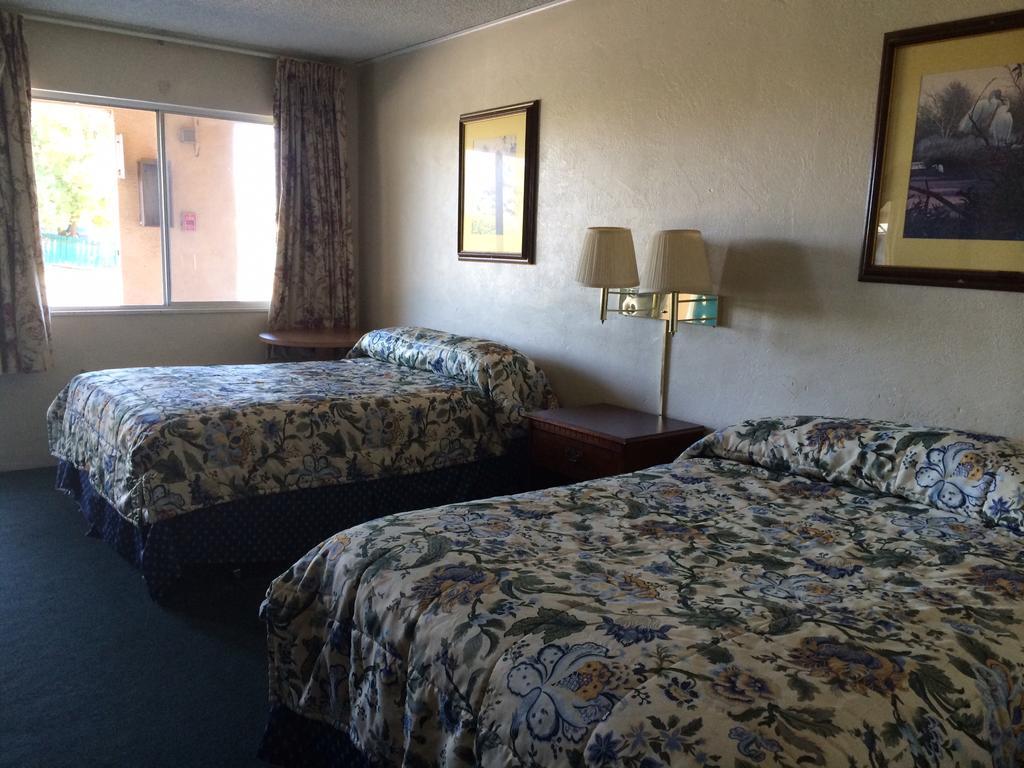Townhouse Motel Sanger Oda fotoğraf