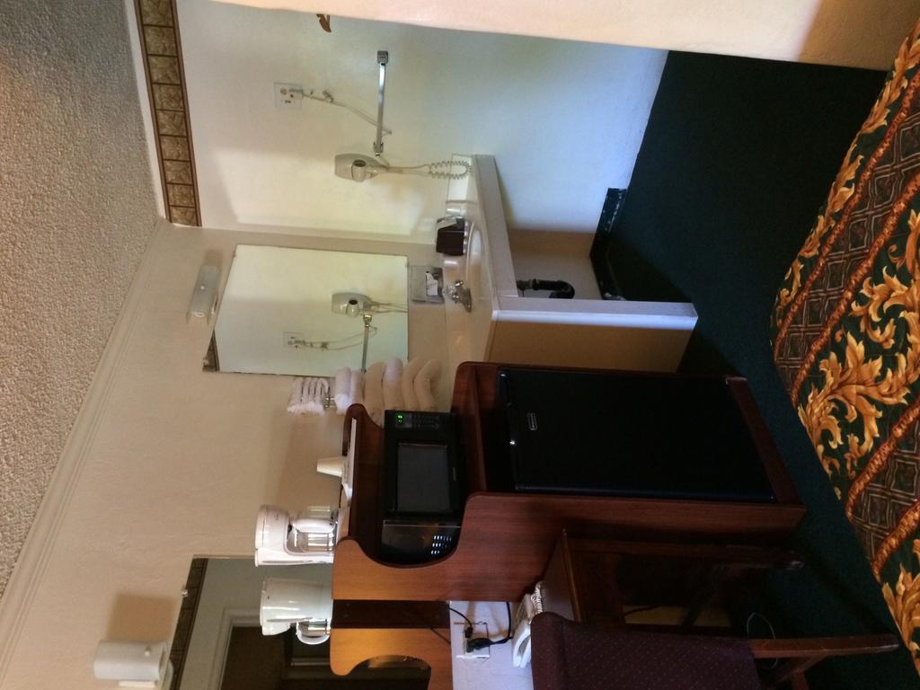 Townhouse Motel Sanger Dış mekan fotoğraf